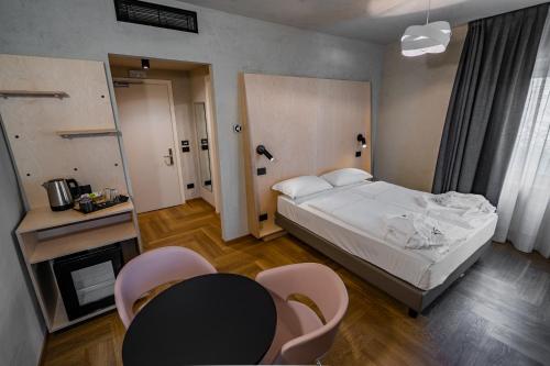 La Meridiana - image 2