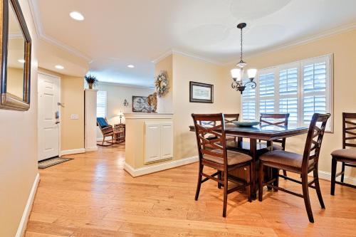 DP-4 Ritz Pointe Condo in Dana Point, USA