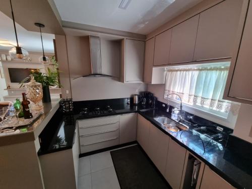 Apartamento Meia Praia excelente