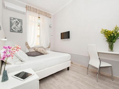 White Rooms Colosseo – Rome