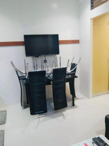 Mikaella's staycation Kassel residences