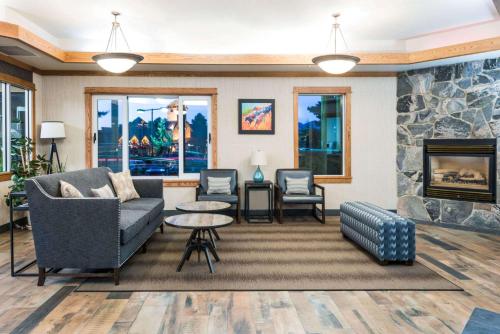 Days Inn & Suites by Wyndham Bozeman