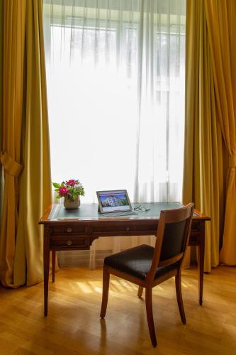 Superior Room image 6