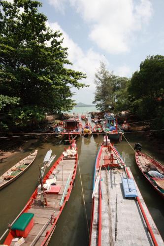 Samui First House Hotel