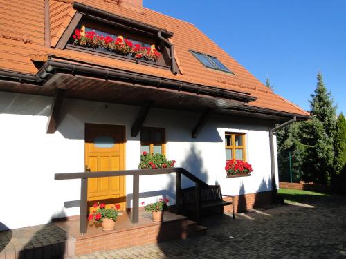 Giszowiec Pokoje gościnne Przyjazna 9 - Accommodation - Katowice