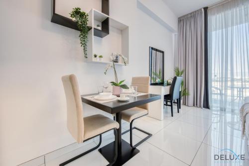 Captivating Studio at Giovanni Boutique Suites DSC by Deluxe Holiday Homes, Dubai (foto 10)