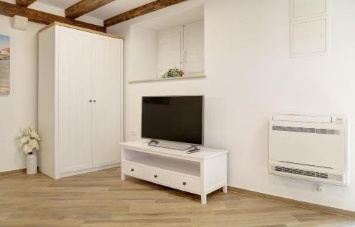 Apartment City Gem - main image