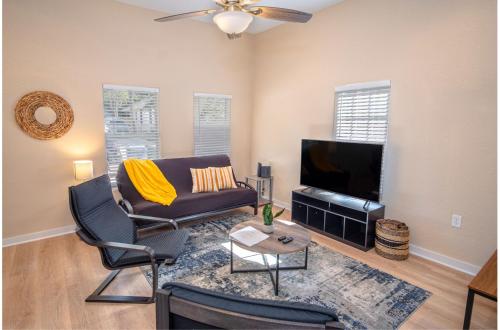 3 BR1 BA Remodeled Home Near Downtown in San Antonio, USA