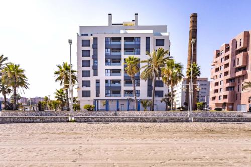 Pacifico Beach Apartment in Malaga by Solaga Holiday Homes, Málaga (photo 3)