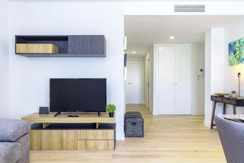 Pacifico Beach Apartment in Malaga by Solaga Holiday Homes, Málaga (photo 6)