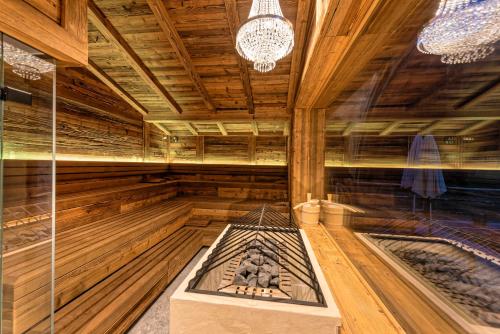 326217426 Alpinhotel Berghaus spa