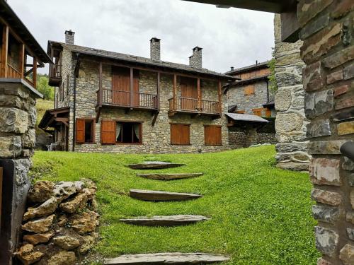  Queixans I, Unterkunft in Caixáns