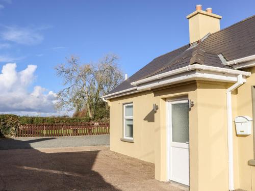 B&B Ballycullane - Lane Cottage - Bed and Breakfast Ballycullane