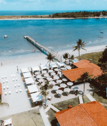 Catamaran Praia Chalés