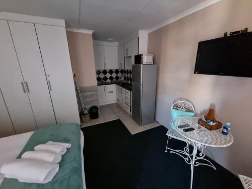 18 on Brand in Sunnyridge