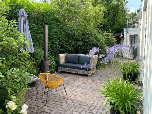 Kert, Stadslogement Westersingel in Stationsbuurt