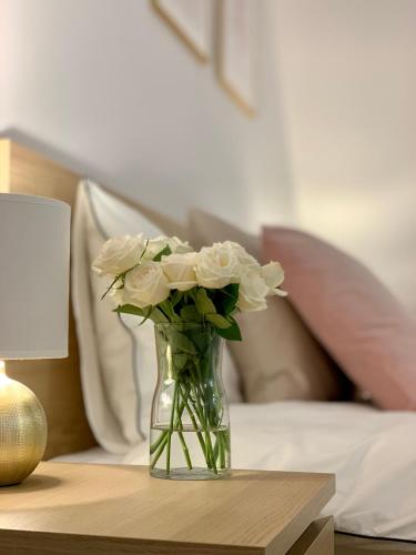 Hotel, Apartament Pod Złotym Lwem w samym centrum miasta z DARMOWYM parkingiem VII