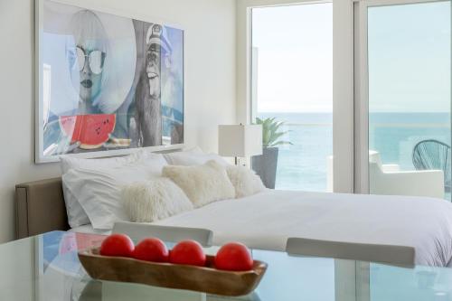 Siegel's Malibu Oceanfront Bliss IV