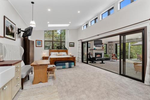 Duša, Westhay Stables - Paparoa Holiday Home in Matakohe