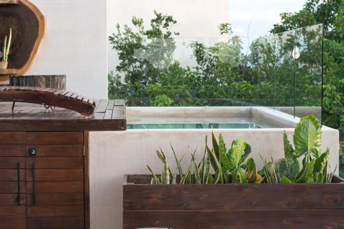 Luxury Penthouse 3 level PvtPool 8 Guests