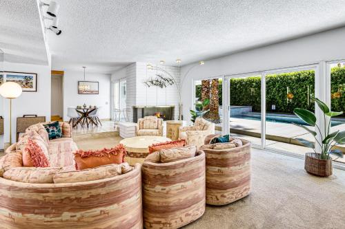 The Joshua Tree Place Permit# 4736 in Palm Springs, USA