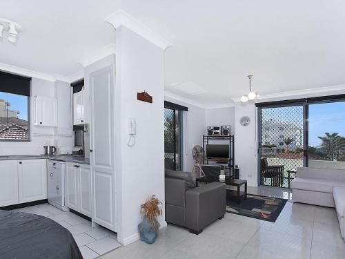 Ocean Palms, Unit 2 - The Entrance, NSW