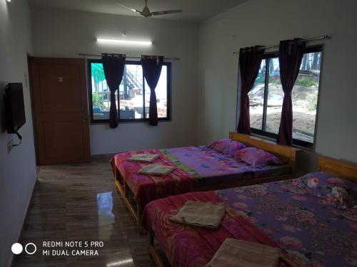 Sam & San Beach Resort