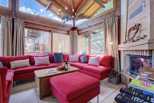 Superior Chalet