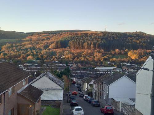 Mabon House near Zip World Tower and Bike Park Wales