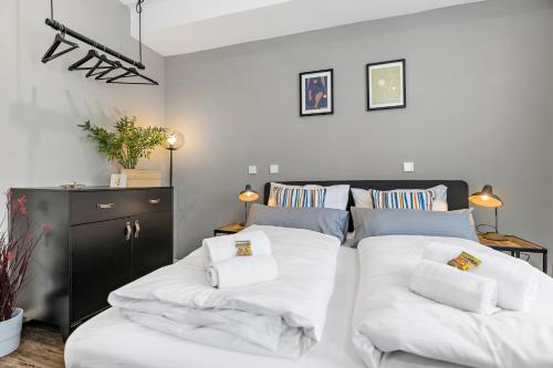 LUXOMES - Stylish & New Design Apartment - Kitchen - Netflix in Інгольштадт