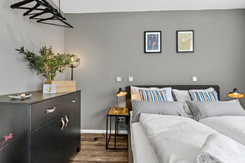 LUXOMES - Stylish & New Design Apartment - Kitchen - Netflix in Інгольштадт