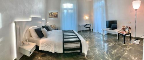 Superior Top Twin Room with Park View