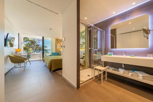 Bluesun hotel Berulia - image 11