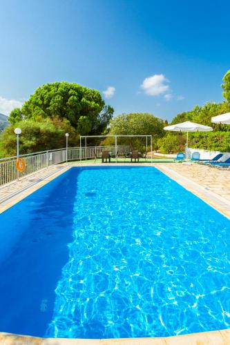 Cochelli Villa Lower