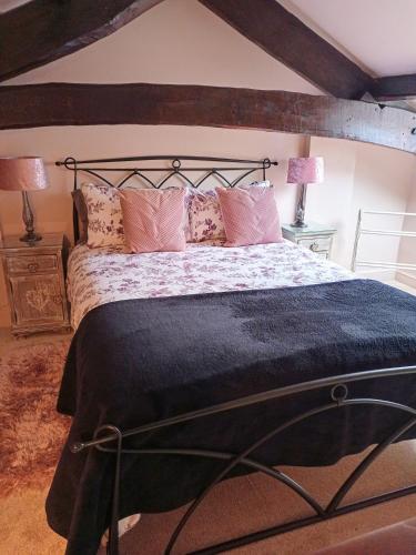 Longbridge Cottage - image 7