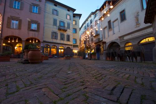 Casa Vacanze Piazza Vecchia - image 12