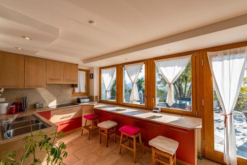 Casa ALMA in Brione sopra Minusio