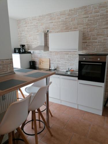 Sleep & Living Fewo Aschersleben Ehem Apt Bonaloca - Aschersleben