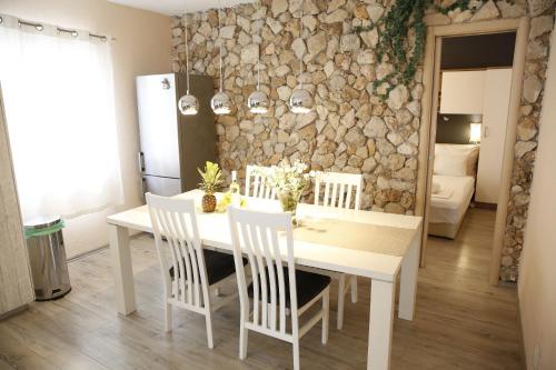 Apartment Tina - image 4