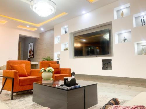 Plistbooking Modern Stylish Oceanview Apartment
