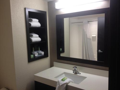 Foto - Holiday Inn Express & Suites Monroe by IHG