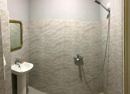 Kataryn Hostel – Yerevan