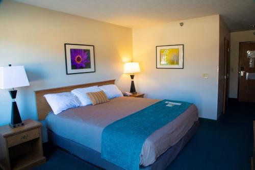 Heritage Inn - image 13