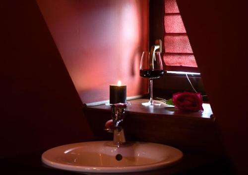 Apartamenty Siedem Komnat Siedmiu Mistrzów - image 3