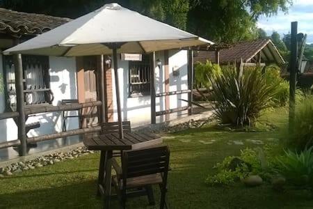 CABANAS EL SUENO CERCA A Termales