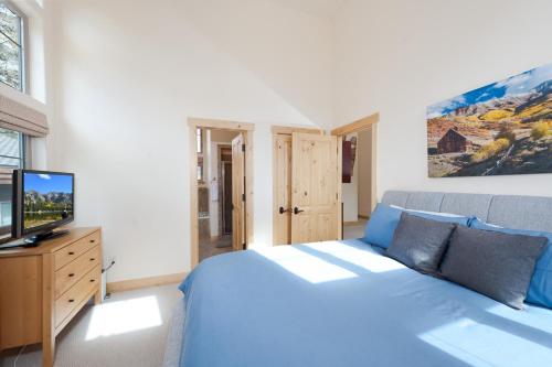 Alpenglow 18 - image 12