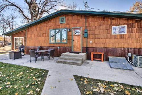 Cozy Choteau Home with Fire Pit, Grill, Yard!