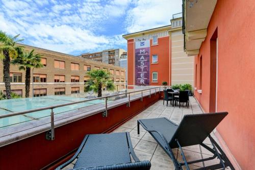 Terraza/balcón, Master Hotel in Brescia