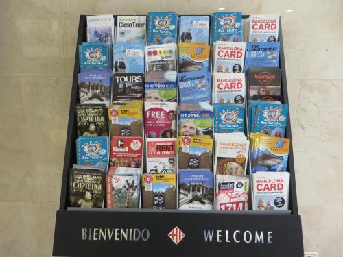 オスタル オペラランブラス