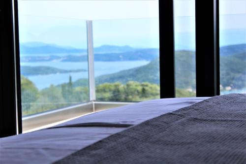 'Villa Maura-Lefkada' Also for pool PARTY with Sea View